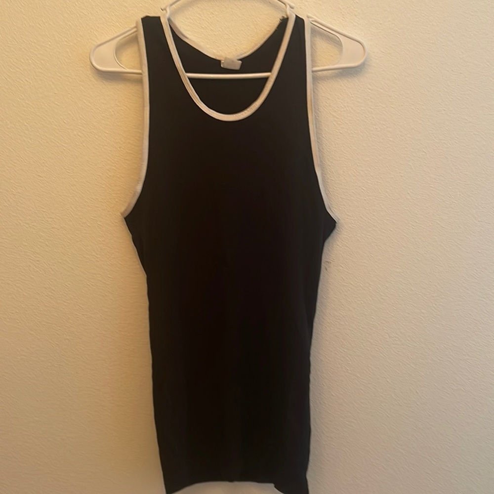 Unknown brand tank